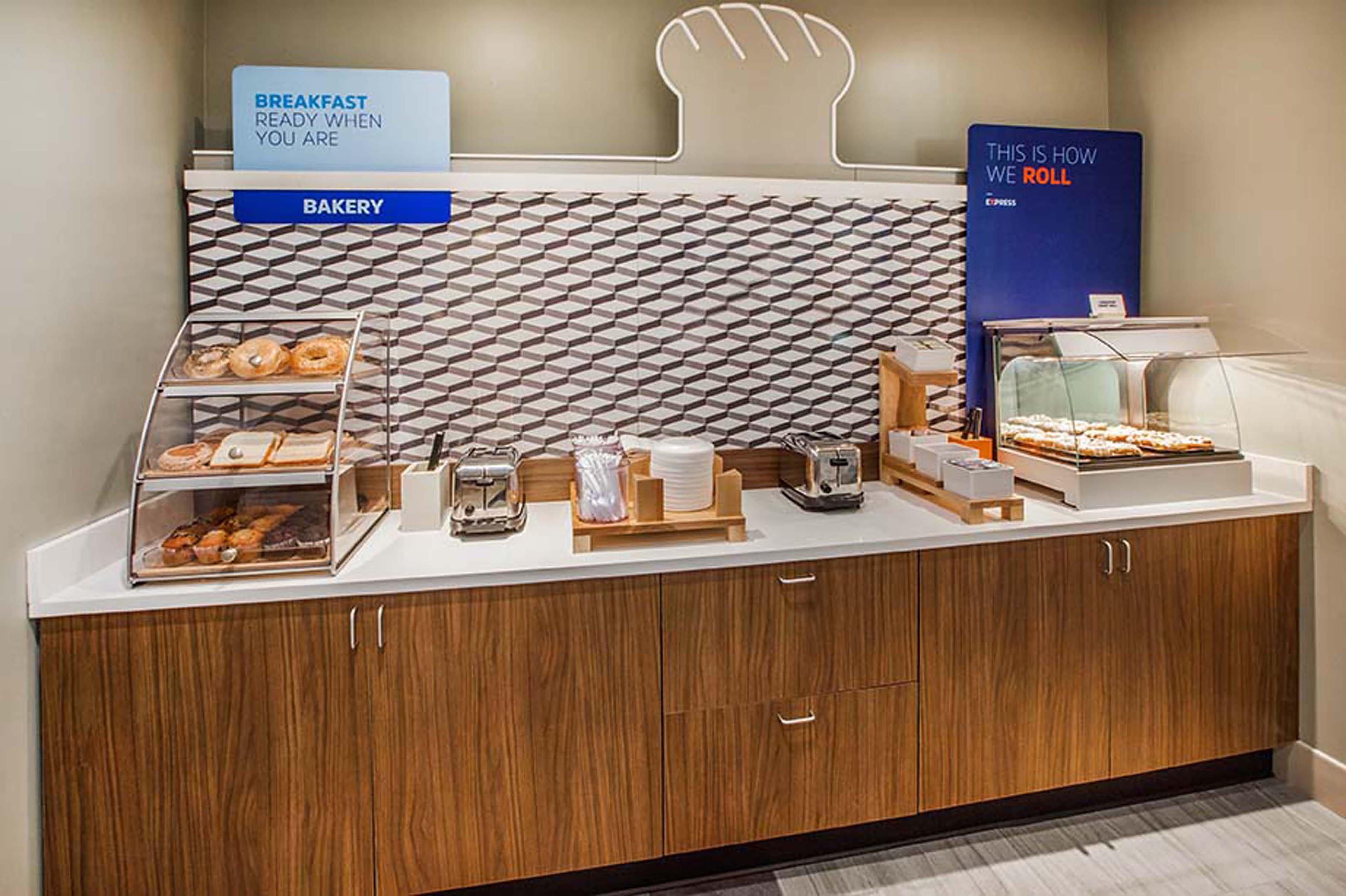 Holiday Inn Express Hanover By Ihg Dış mekan fotoğraf